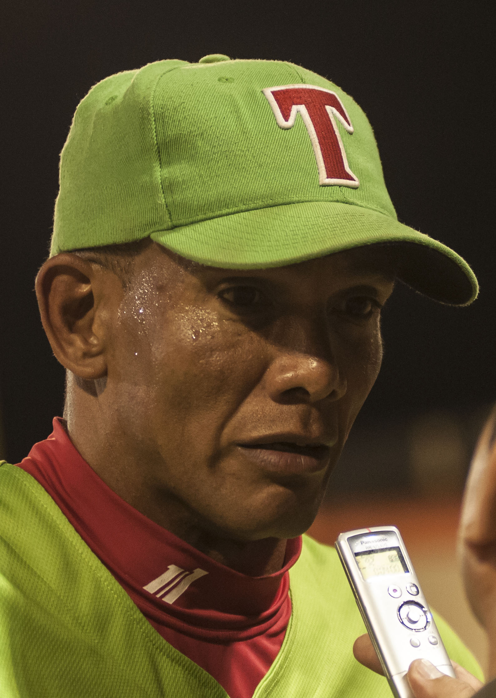 Yoalkis Cruz, lanzador tunero. Foto: José Raúl Rodríguez Robleda