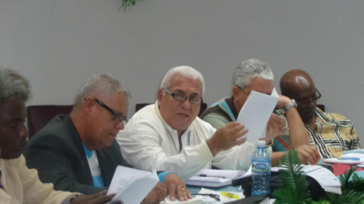 El funcionario Juan Peraza Ponce presentó un informe sobre los resultados de visitas realizadas en varias provincias del país con el fin de chequear las tareas y las orientaciones de la esfera.