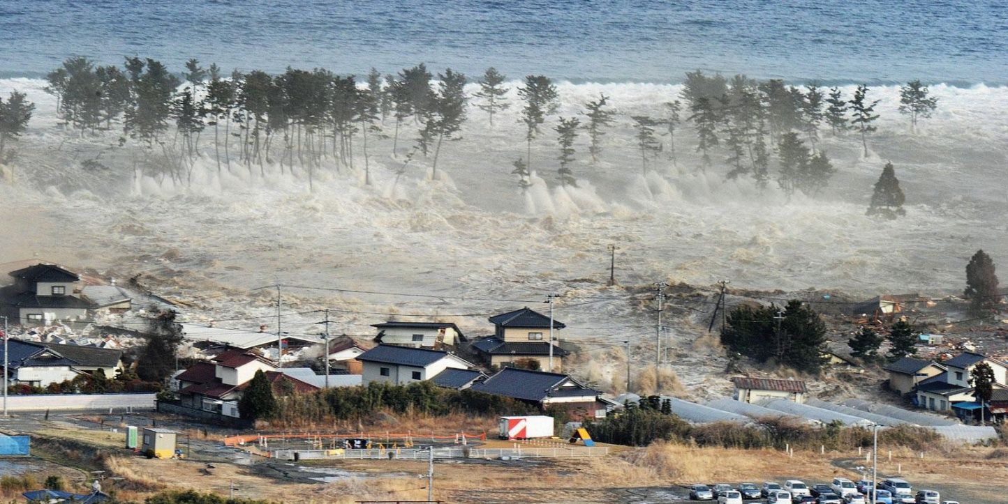 El peor desastre fue el terremoto y posterior tsunami ocurrido en Célebes, Indonesia, que causó 3 mil 400 muertos. Foto: Tomada del sitio digital chispa.tv