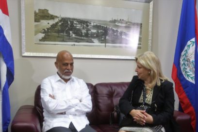 Llegó a Cuba el primer ministro de Belice