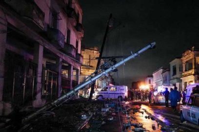 Cierran vías al tránsito en La Habana por evento meteorológico