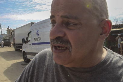 Trabajadores reparan sus centros junto al movimiento sindical (+ Fotos)