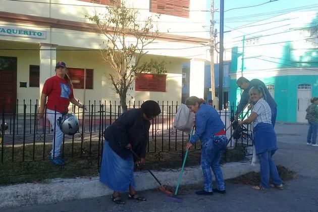 Embellecen parques y plazas en Villa Clara.