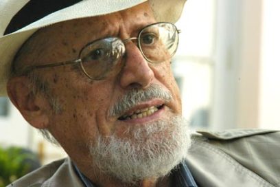 Otorga Unesco Premio Internacional José Martí a Roberto Fernández Retamar