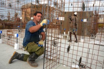 Edificaciones más resistentes se construyen para los damnificados por el tornado (+Fotos)