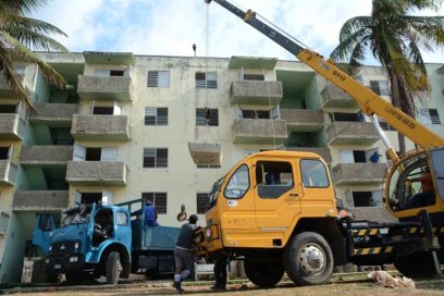 Residencia estudiantil de Micro X se convertirá en 70 viviendas para damnificados