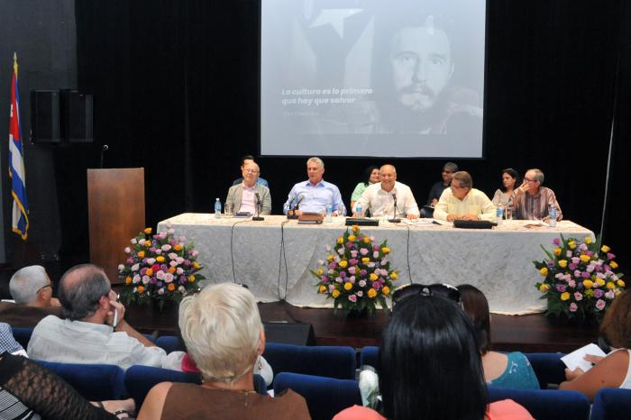 D-C en balance del Ministerio de Cultura
