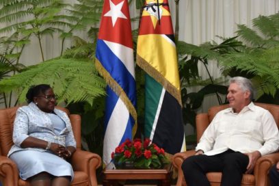 Miguel Díaz-Canel recibe a la presidenta del parlamento de Mozambique