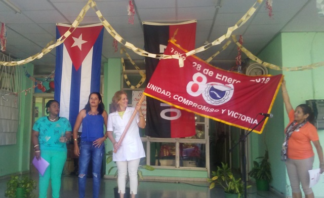 Bandera 80 Aniversario CTC Guantánamo