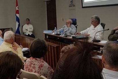 Díaz-Canel asistió a balance del Ministerio de Energía y Minas