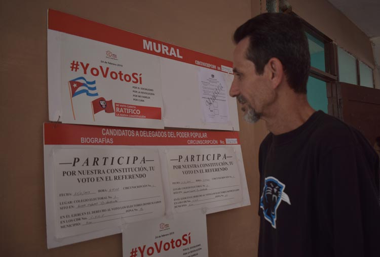 Voto de La Nueva Contitución Reparto Marti. 24 de febrero de 2018. Foto: Agustín Borrego Torres