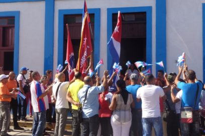 Bandera XXI Congreso: las primeras horas de un periplo por toda Cuba (+ Fotos)