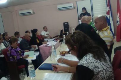 Empresa de Tabaco Torcido de Villa Clara analiza su productividad