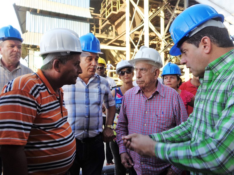 Machado Ventura evaluó marcha de la zafra en Las Tunas
