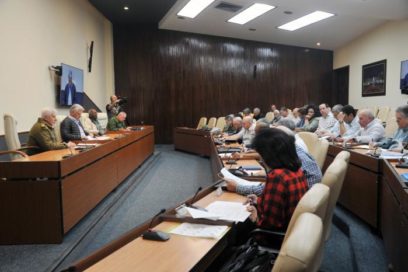 Díaz-Canel reconoce ambiente de laboriosidad en la recuperación de La Habana