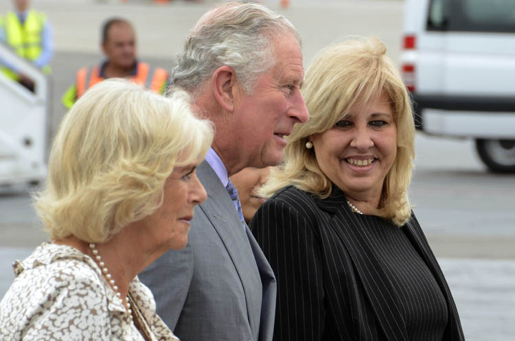 Primera visita oficial de la familia real británica