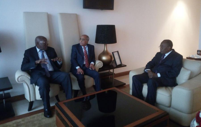 alvador Valdés Mesa en Angola