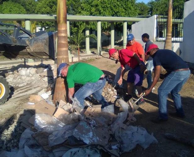 Delegación villaclareña al XXI Congreso participa en trabajo voluntario