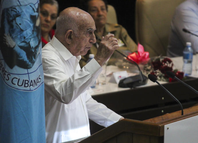 En las conclusiones Machado Ventura señaló que este Congreso, por la profundidad de las intervenciones que en él se han realizado, constituye una muestra evidente de cuanto ha avanzado la mujer cubana en estos años de Revolución.