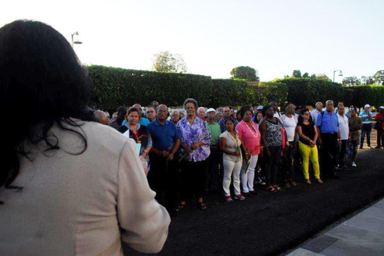 A Lázaro hay que recordarlo vivo, con su pensamiento hondo, iluminado de ideas exactas y desde la altura de la gran obra unitaria que impulsó y fundó nuestra central sindical, expresó Consuelo Baeza Martín, integrante del secretariado de la CTC, en las palabras centrales del acto. Foto: Foto: Agustín Borrego Torres