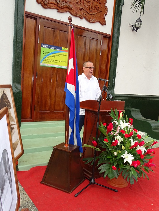 José Miguel Rodríguez, viceministro de la Agricultura dijo en el inauguración que recuperar la ganadería vacuna es un reto del sector. Foto: Ana Margarita González