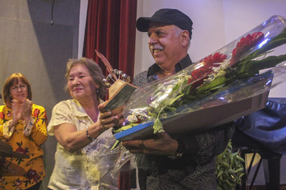 Roberto Chile recibe Premio Nacional de Periodismo José Martí (+ Fotos)