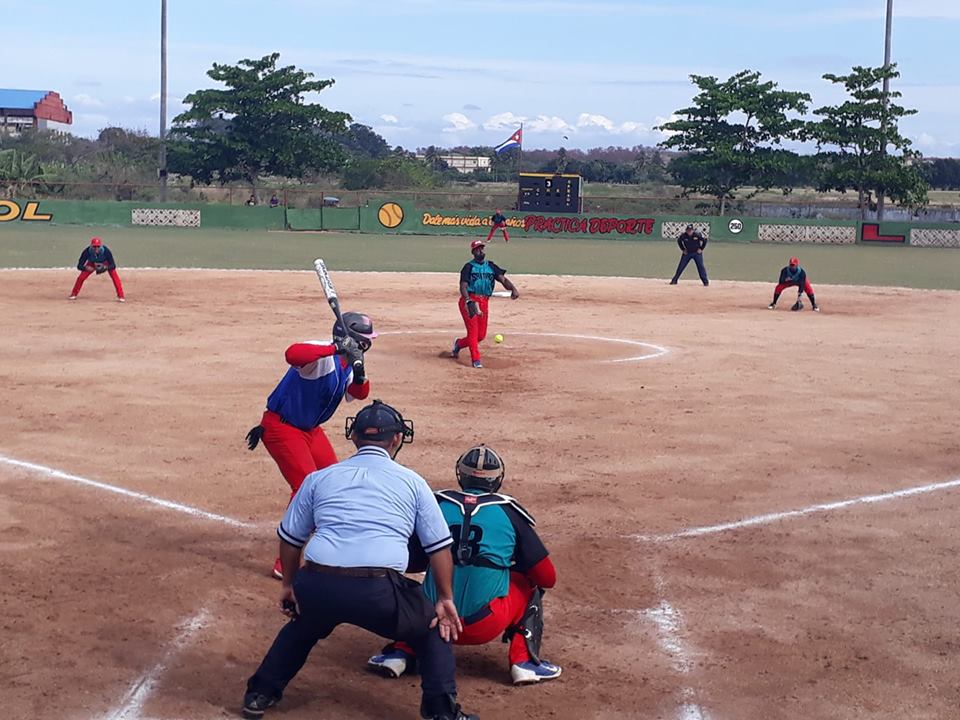 Partido entre Santiago de Cuba y Ciego de Ávila. Foto: Guillermo Rodríguez Hidalgo-Gato