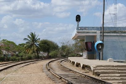 Salimos cuando el tren pasa