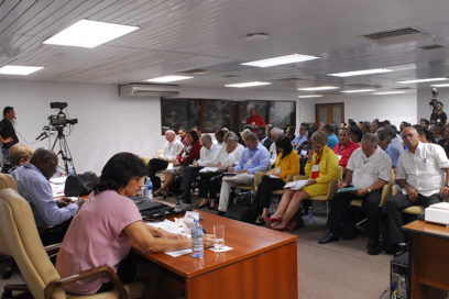Hacer avanzar a Cuba también desde la labor no estatal (+Fotos y Video)