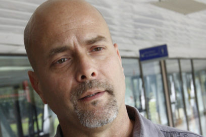 Assange está pagando las consecuencias de haberlos enfrentado, afirma Héroe cubano (+ video)