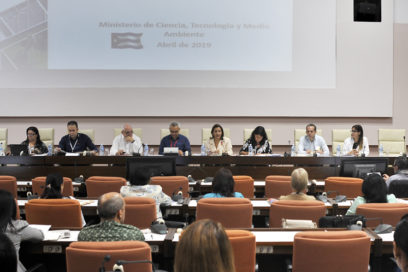 Políticas de Ciencia, Tecnología e Innovación en función del desarrollo (+Fotos)