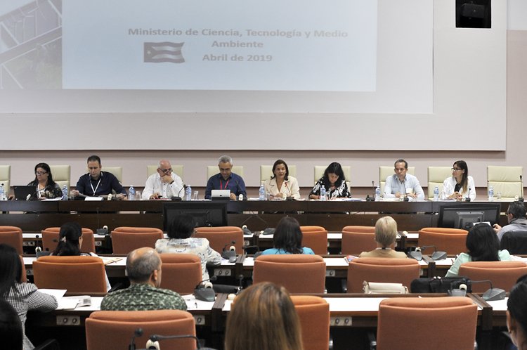 Políticas de Ciencia, Tecnología e Innovación en función del desarrollo