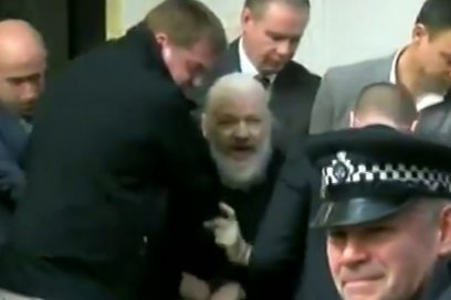 Julian Assange: Los tentáculos de USA