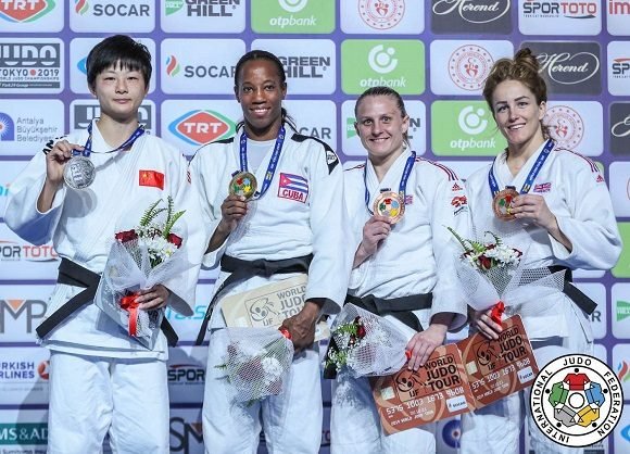 Podio de los 63 kilogramos en el Grand Prix de Antalya. Foto: www.ijf.org