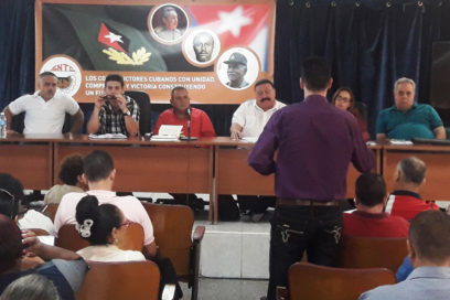 Recuperación tras el tornado: elogian actitud de constructores y trabajadores hidráulicos