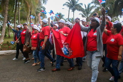 Arriban a La Habana todos los delegados (+ Fotos)