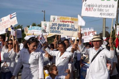 Primero de Mayo: trabajadores de la salud al frente del desfile