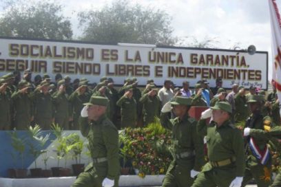 Felicita Raúl al Ejército Oriental en su aniversario 58