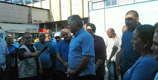 Insiste Díaz-Canel en la necesidad de la Comunicación Social