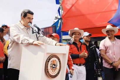 Venezuela aboga por diálogo para la paz