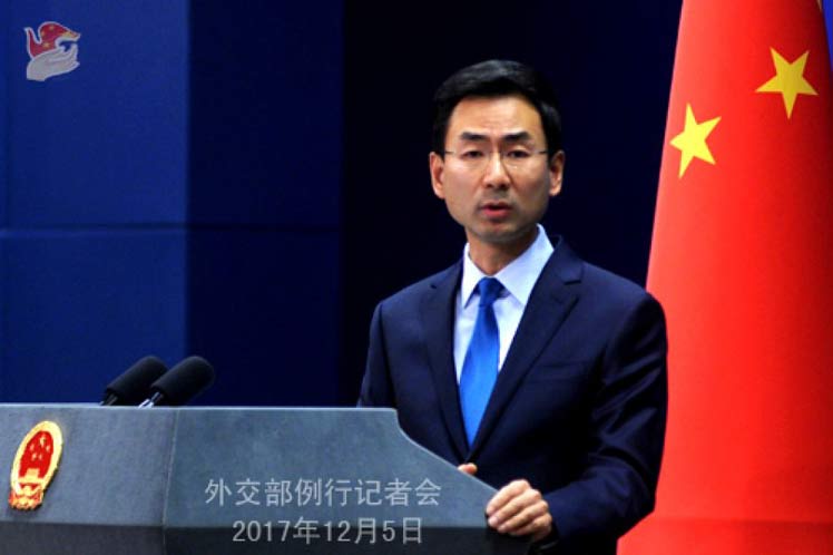 China no acepta presiones comerciales de Estados Unidos, afirma Cancillería