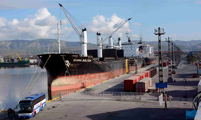 Lista terminal multipropósito en Santiago de Cuba