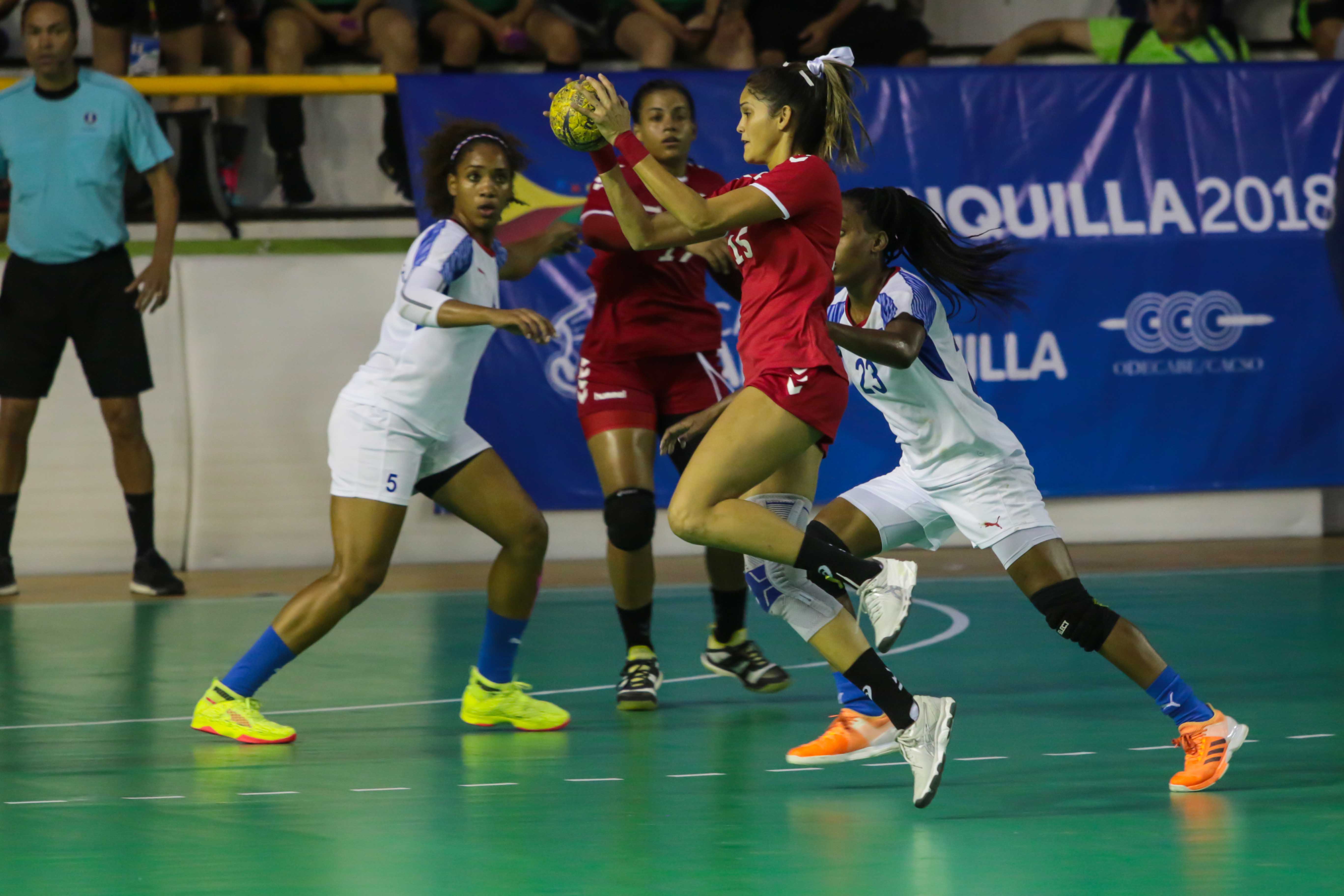 Balonmano cubano sigue pensando en el mundial. Foto: Roberto Morejón
