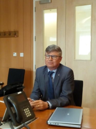 Queremos ampliar los niveles de colaboración con Cuba, expresa Phil Lowen. Las consultas externas se han multiplicado hasta llegar a la cifra de 85 727 en el año 2018. Foto: Alberto Núñez Betancourt