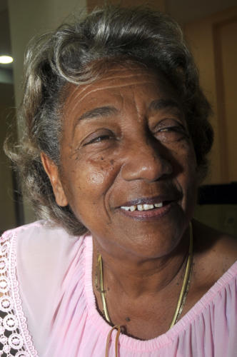 Bertha Luz Rodríguez López, profesora de Las Tunas, quien fue galardonada con el Título Honorífico de Heroína del Trabajo de la República de Cuba