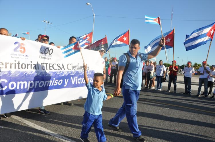 Fue una marcha de futuro y presente. Foto: Magalys Chaviano Álvarez