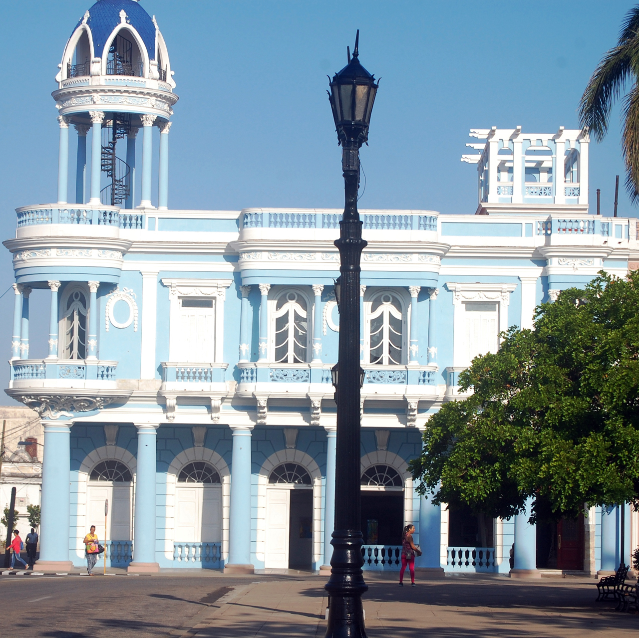 En el emblemático Palacio Ferrer funciona la Casa de Cultura Benjamín Darte, en la Perla del Sur. / Foto: Barreras Ferrán