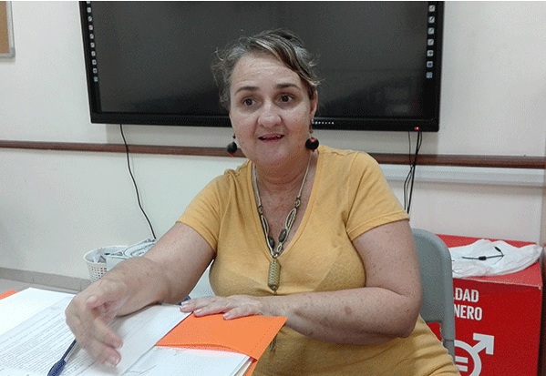 Doctora Grisell Crespo Carro, especialista del departamento de Trabajo Comunitario de la institución. Foto: Isabel Aguilera Aguilar