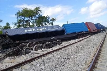 Descarrilamiento de un tren de carga en La Habana