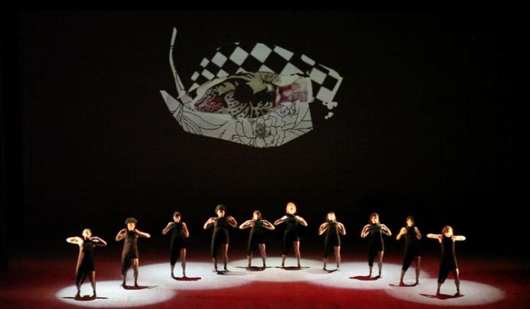 Escena de Danzas de amor que se fue, creación del británico Billy Cowie. Foto: Cortesía de la compañía